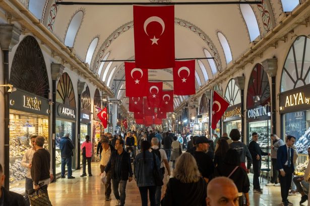 turquia-recurre-al-mercado-de-deuda-con-bonos-en-dolares-a-medida-que-crece-el-optimismo-de-los-mercados-emergentes