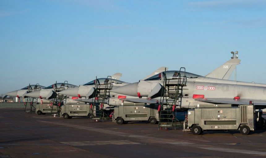 el-reino-unido-sella-un-acuerdo-de-8-mil-millones-con-turquia-para-aviones-en-senal-de-la-otan-para-putin