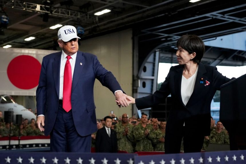trump-y-takaichi-prometen-profundizar-los-lazos-de-seguridad-en-el-portaaviones