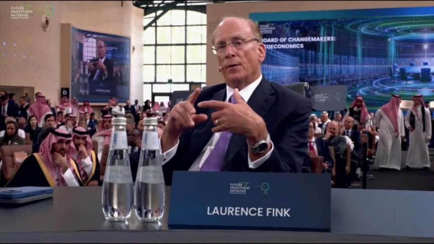 fink:-estados-unidos-es-el-lugar-para-tener-sobrepeso-durante-los-proximos-18-meses