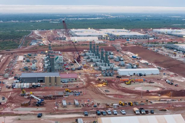 el-riesgo-de-los-bonos-de-oracle-aumenta-debido-a-las-preocupaciones-sobre-el-gasto-excesivo-en-ia