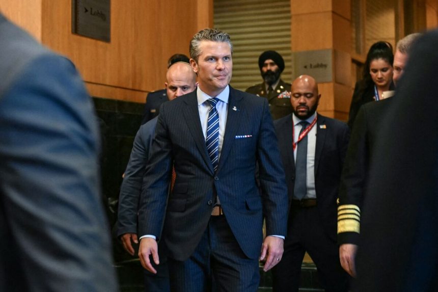 hegseth-y-el-ministro-de-defensa-de-china-se-reunen-tras-la-tregua-comercial-entre-trump-y-xi