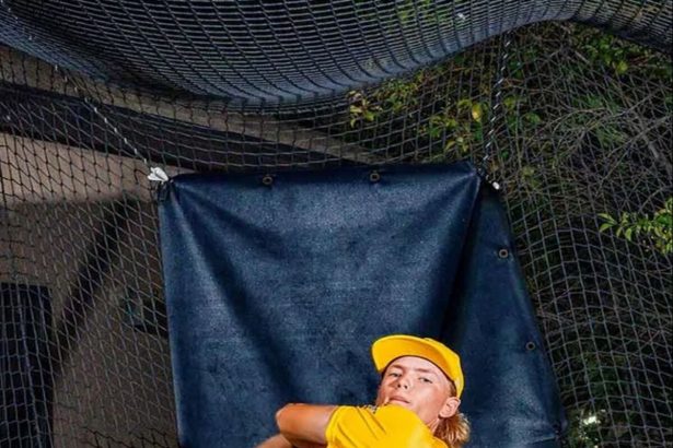 los-padres-estan-gastando-$100,000-para-perseguir-la-gloria-del-beisbol-juvenil