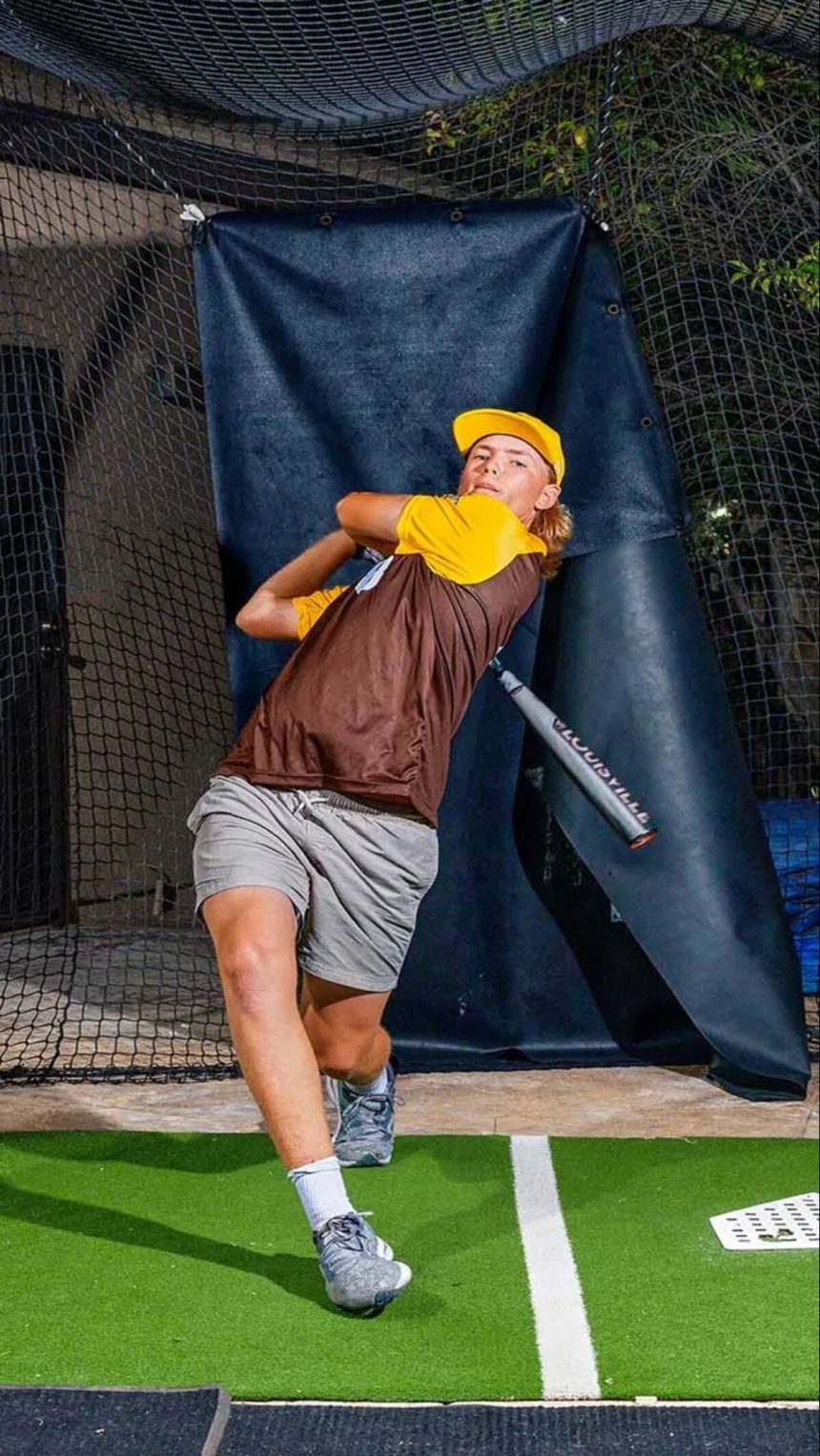 los-padres-estan-gastando-$100,000-para-perseguir-la-gloria-del-beisbol-juvenil