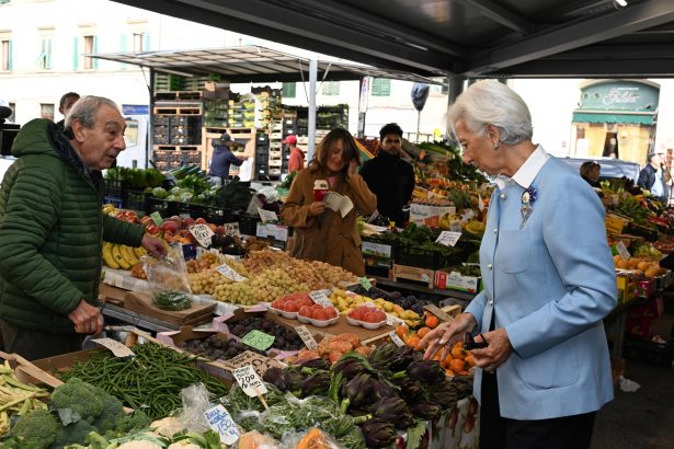 la-inflacion-de-la-zona-euro-se-modera-en-octubre-hasta-el-2,1%,-una-decima-menos