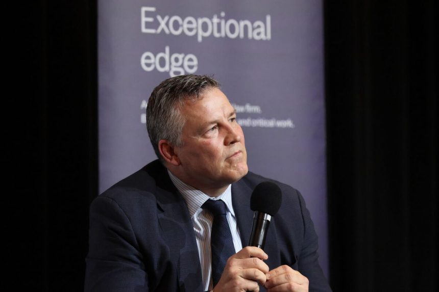 el-tono-optimista-del-ceo-de-westpac-hacia-los-consumidores-muestra-un-trabajo-duro-para-el-rba