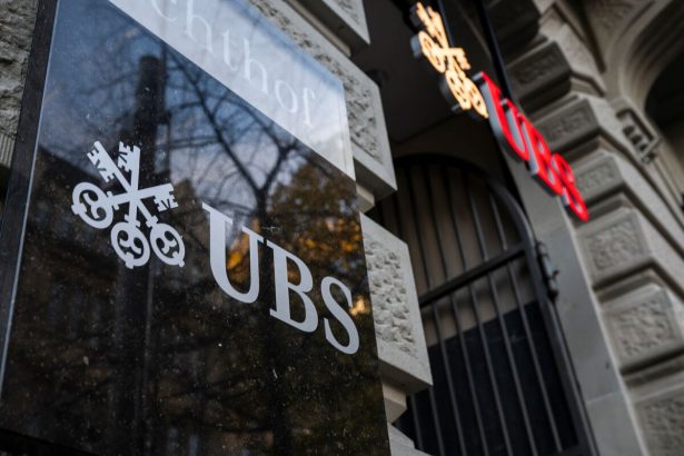 la-ubs-vende-los-primeros-bonos-desde-la-sentencia-del-tribunal-at1-de-credit-suisse