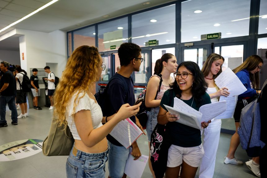 los-rectores-ven-“riesgo”-para-las-practicas-formativas-si-las-empresas-no-se-implican-en-el-estatuto-del-becario