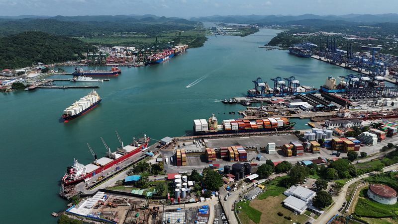 canal-de-panama-completara-precalificacion-para-concesiones-portuarias-a-principios-de-2026