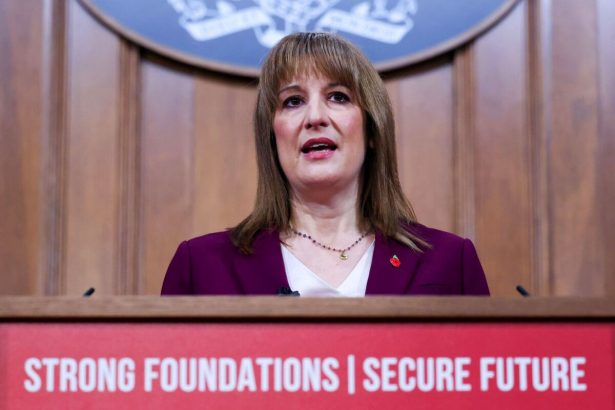 reeves-prepara-el-escenario-para-aumentos-de-impuestos-en-el-reino-unido-y-se-compromete-a-reducir-los-costos-de-la-deuda