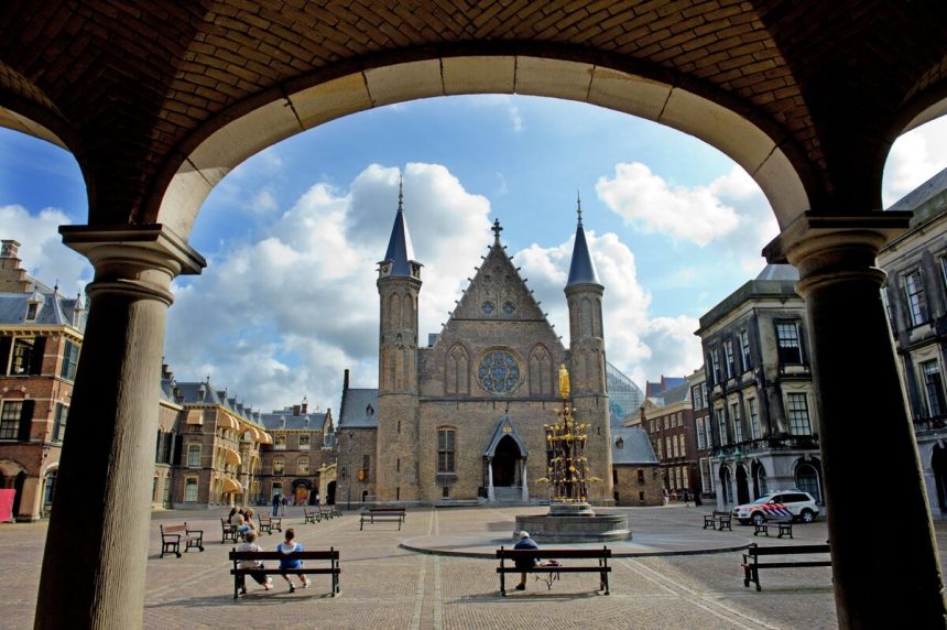 los-partidos-holandeses-iniciaran-conversaciones-de-coalicion-tras-la-eleccion-del-negociador