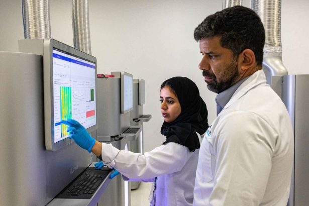 los-emiratos-arabes-unidos-estan-ganando-la-carrera-para-secuenciar-el-adn-de-un-pais-entero