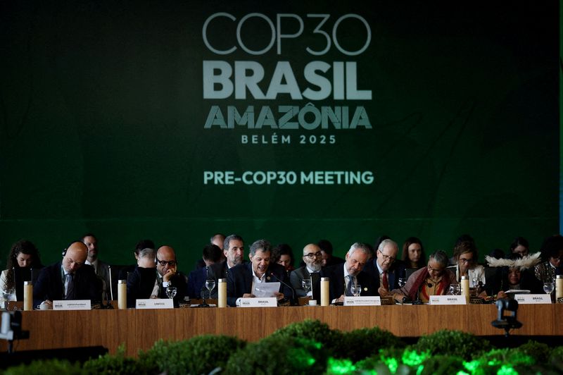 lideres-se-reunen-en-la-cumbre-del-amazonas-en-medio-de-preocupaciones-sobre-la-cooperacion-global-en-las-conversaciones-sobre-el-clima-de-la-cop30
